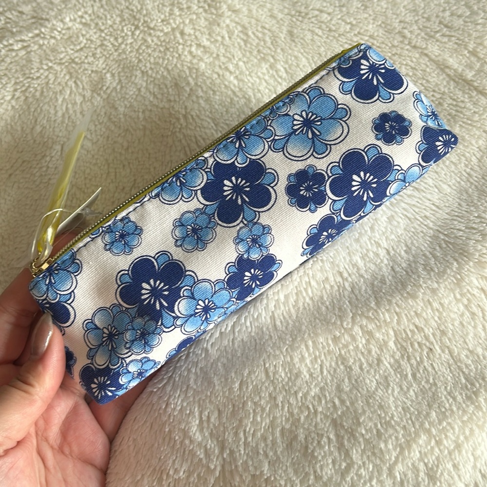 NEW DOUBLE SIDED ESTEE LAUDER MAKE UP BAG